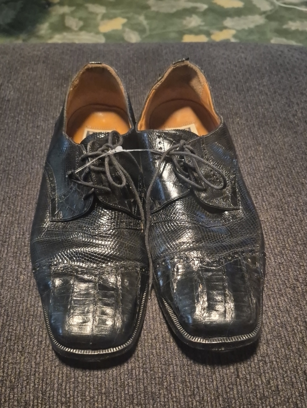 Men's Black Croc-Embossed Leather Derby Oxfords